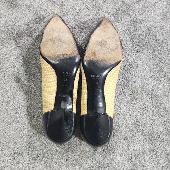 SOLD Prada Black Leather Raffia Cap Toe Pump Heels Sz 39 - Picture 12 of 15